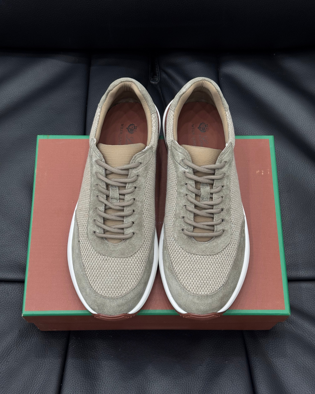 Weekend Walk Taupe/Sand