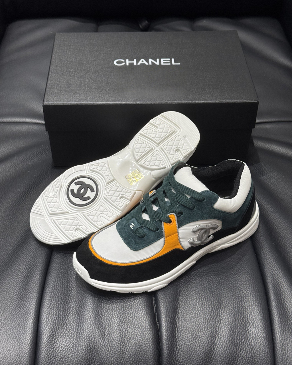 CC Reflective Runner - Green, Orange & Black