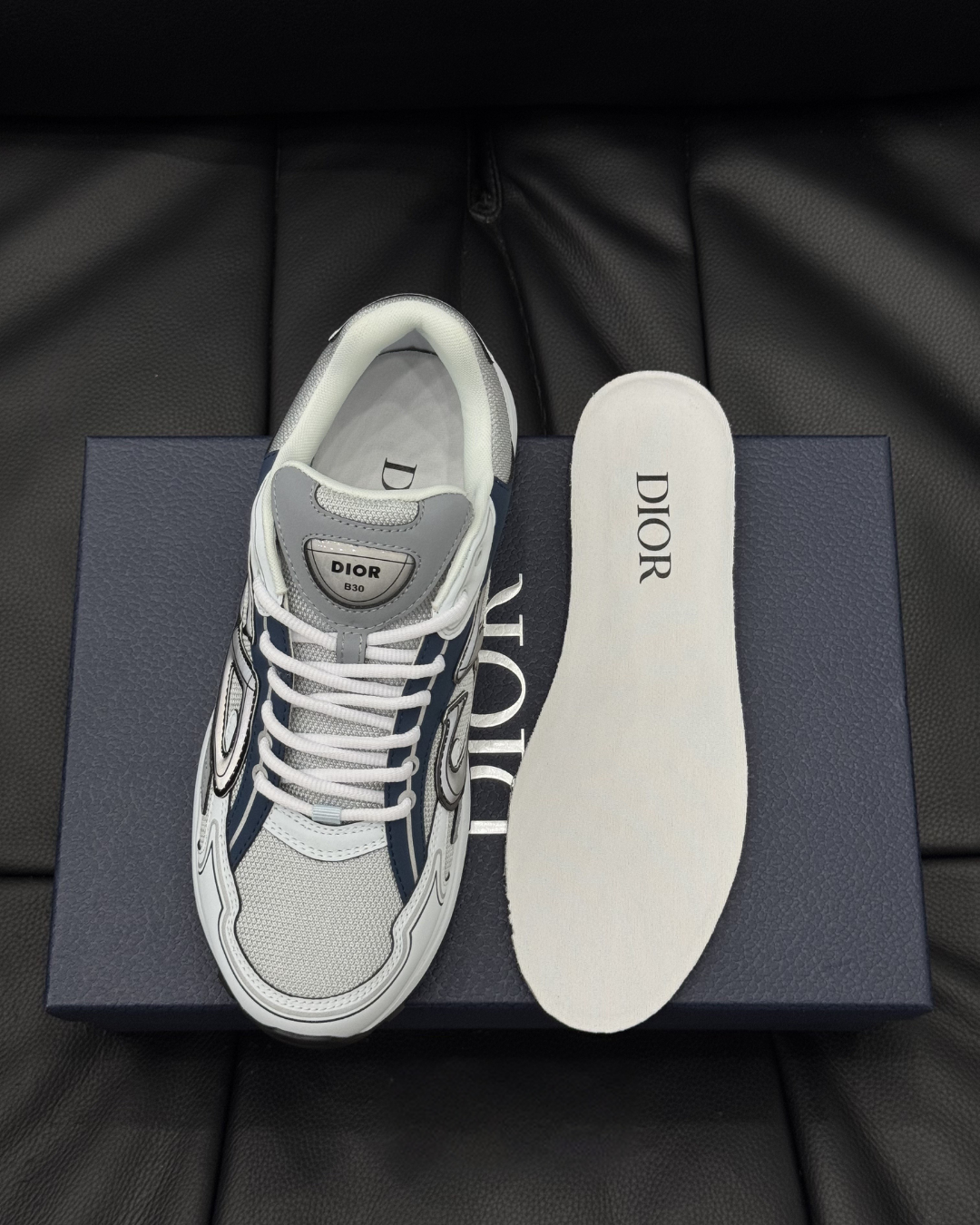 B30 Countdown Low Sneakers – Light Blue, Blue and Gray