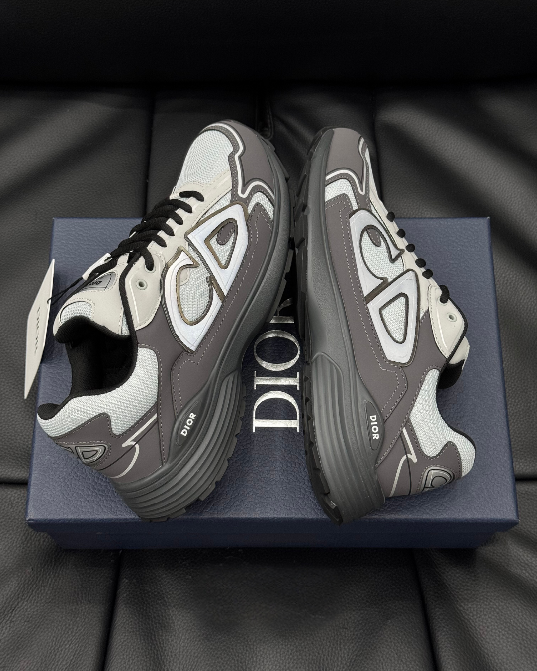 B30 Technical Trainer – Grey Anthracite